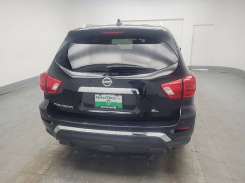 Used 2019 Nissan Pathfinder SL image 7