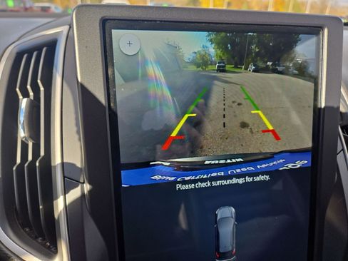 Certified 2022 Ford Edge SEL image 21