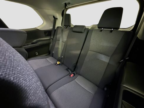 Used 2025 Toyota Grand Highlander AWD Hybrid image 30