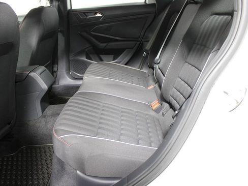 Used 2021 Volkswagen Jetta GLI image 32