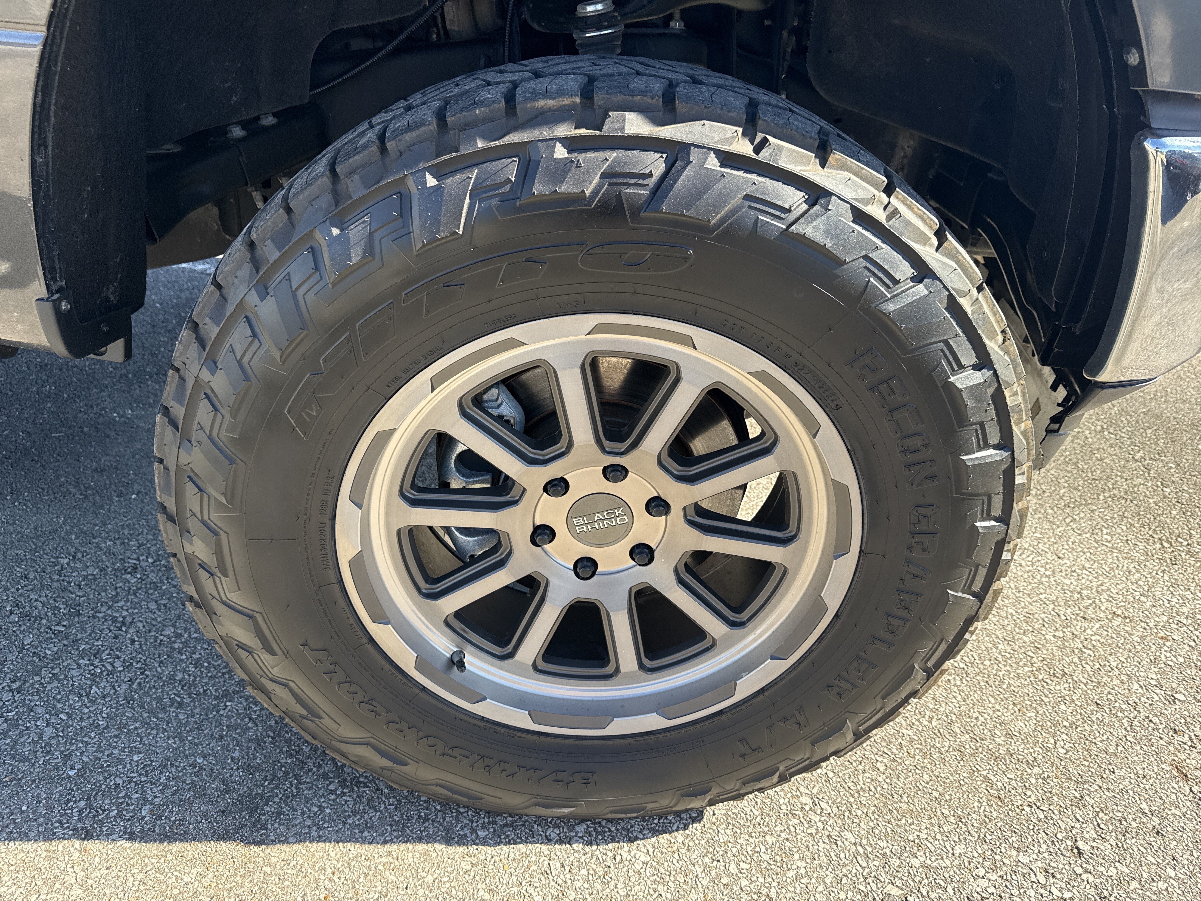 Used 2020 Ford F150 XLT w/ Equipment Group 302A Luxury AWD/4WD image 12