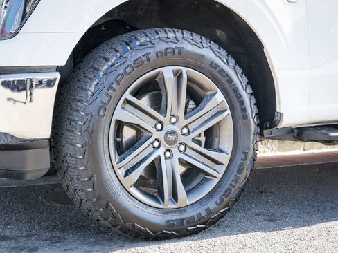 Used 2023 Ford F150 XLT AWD/4WD image 11