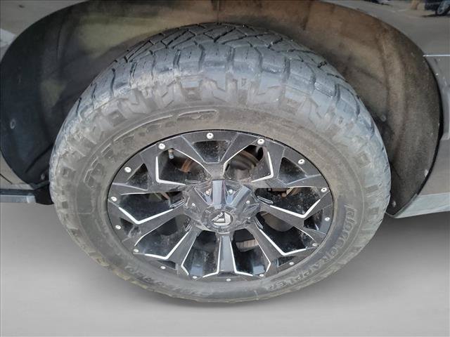 Used 2021 GMC Yukon AT4 w/ AT4 Premium Plus Package AWD/4WD image 12