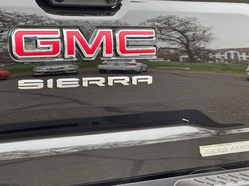 New 2026 GMC Sierra 1500 Elevation w/ Preferred Package image 33