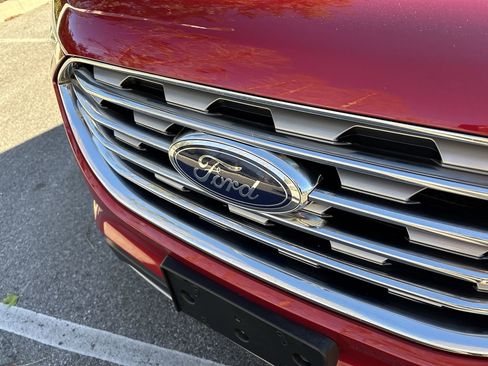 Used 2022 Ford Edge SEL w/ Convenience Package image 22