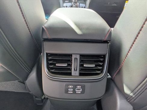 Used 2025 Subaru Legacy Limited w/ Popular Package #3 AWD/4WD image 12