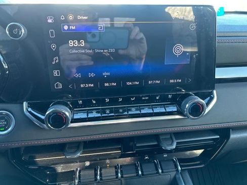 Certified 2024 Chevrolet Colorado Z71 w/ Z71 Convenience Package 2 image 20