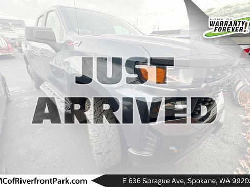 Used 2019 Chevrolet Silverado 1500 Custom Trail Boss w/ Custom Convenience Package image 1