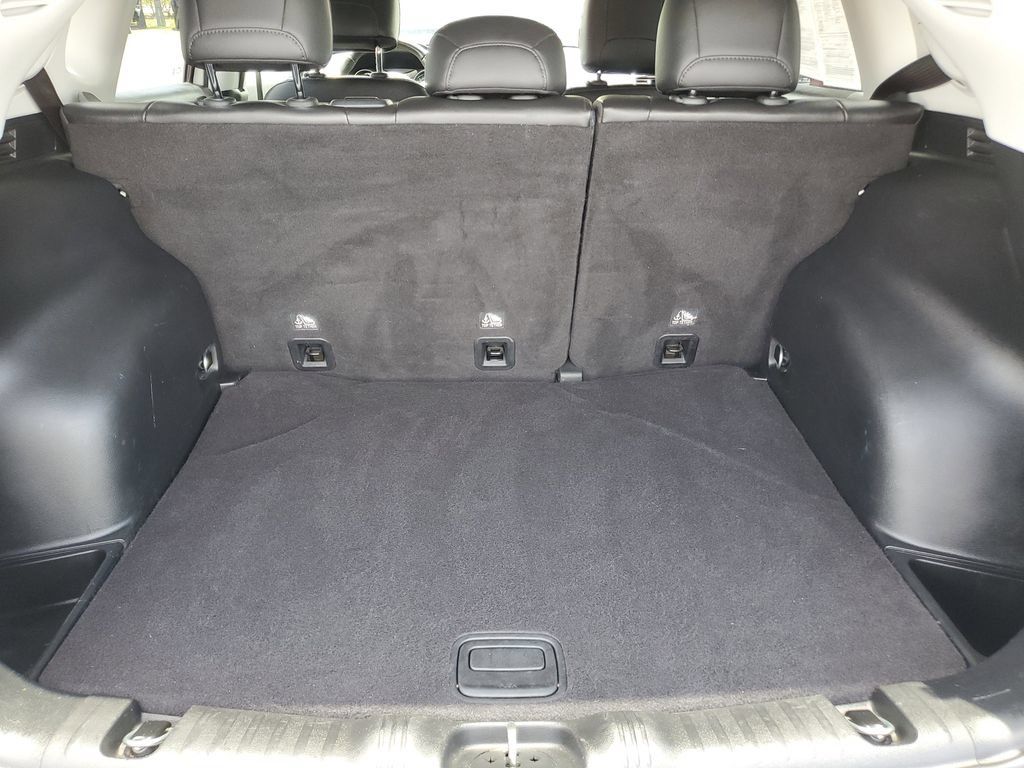 Used 2019 Jeep Compass Latitude AWD/4WD image 8