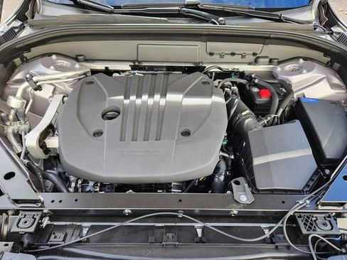 New 2026 Volvo XC60 B5 Plus w/ Climate Package image 19