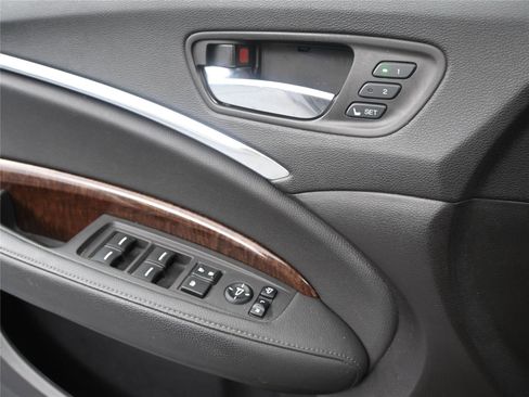 Used 2017 Acura MDX SH-AWD w/ Technology Package image 8