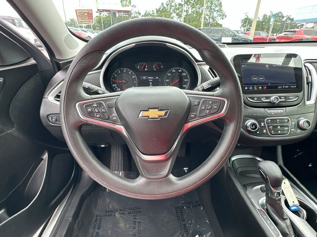 Used 2024 Chevrolet Malibu LT FWD image 11