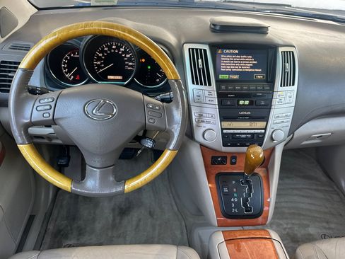Used 2006 Lexus RX 330 AWD image 18