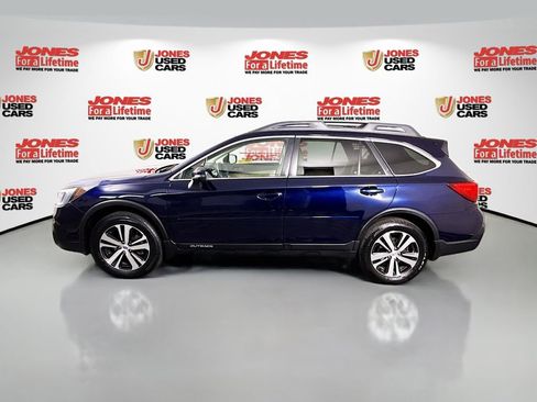 Used 2018 Subaru Outback 2.5i Limited AWD/4WD image 14