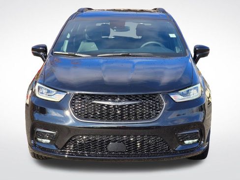 New 2026 Chrysler Pacifica Select image 15