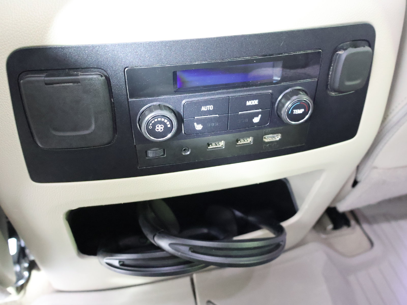 Used 2019 GMC Yukon Denali AWD/4WD image 46