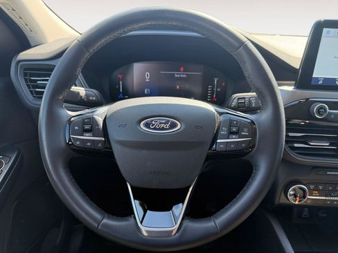 Used 2024 Ford Escape Active AWD/4WD image 16