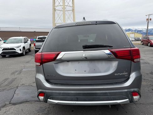 Used 2018 Mitsubishi Outlander SE AWD/4WD image 8