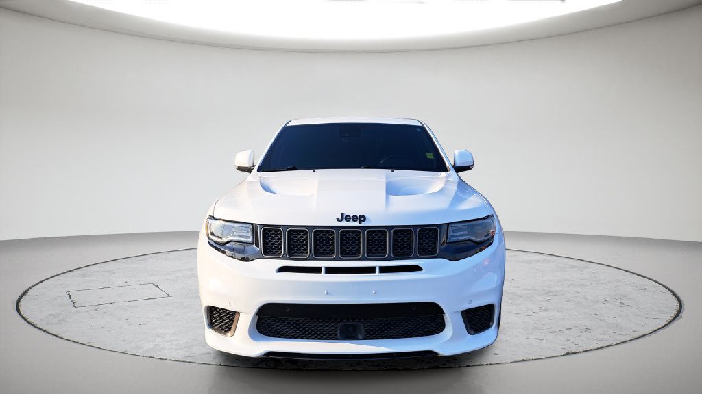 Used 2018 Jeep Grand Cherokee Trackhawk AWD/4WD image 8