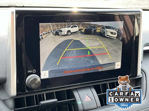 Used 2024 Toyota RAV4 LE image 31