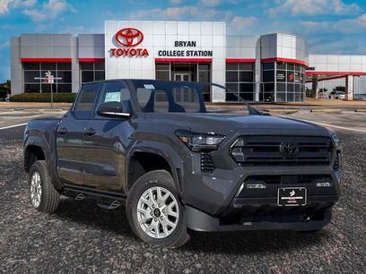 New 2025 Toyota Tacoma SR5