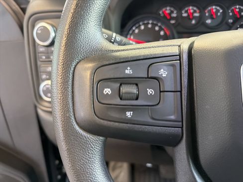 Used 2024 GMC Sierra 1500 Pro w/ Pro Value Package AWD/4WD image 17