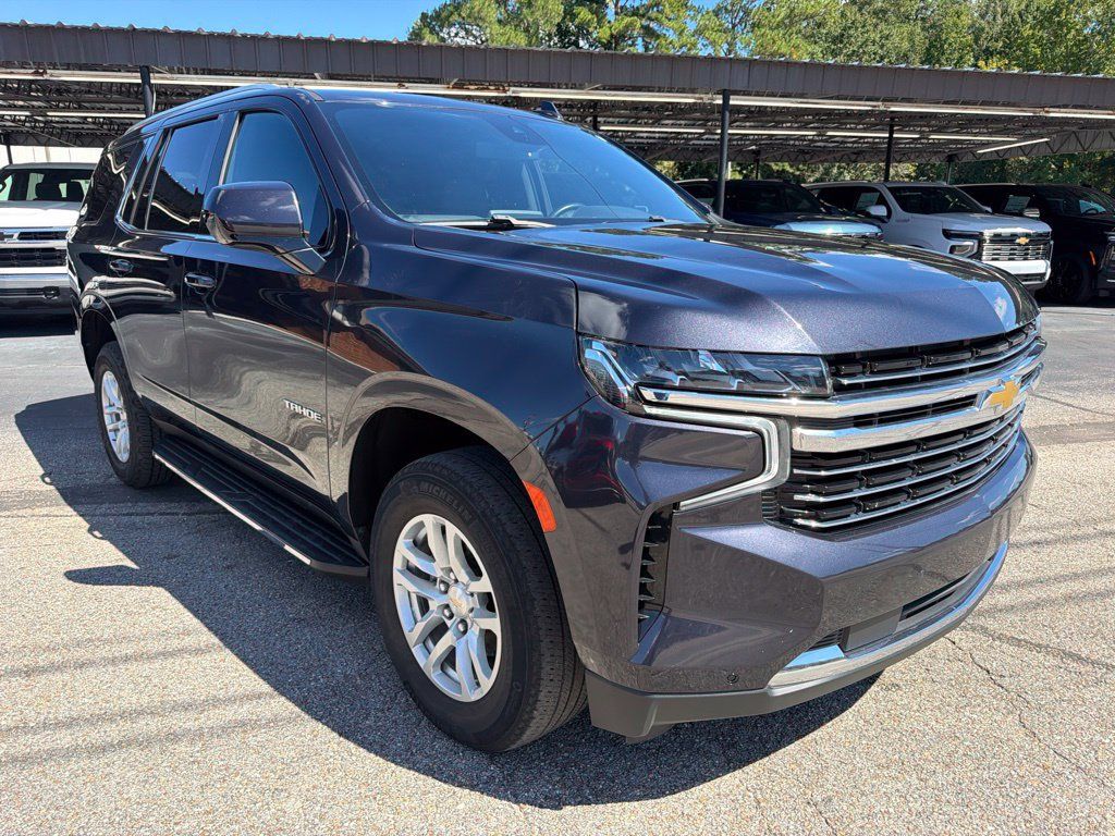 Used 2024 Chevrolet Tahoe LT AWD/4WD image 3