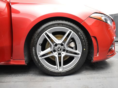 Used 2021 Mercedes-Benz A 220 4MATIC w/ AMG Line image 5