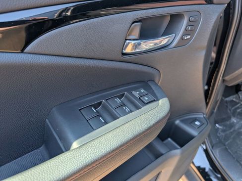 New 2026 Honda Ridgeline Black Edition image 9