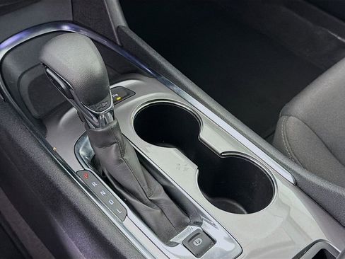 Used 2024 Chevrolet Malibu LT image 20