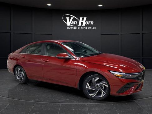 New 2026 Hyundai Elantra Limited image 38