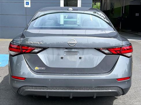 Used 2025 Nissan Sentra SV w/ All-Weather Package FWD image 5