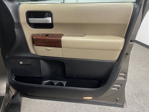 Used 2012 Toyota Sequoia Platinum image 59