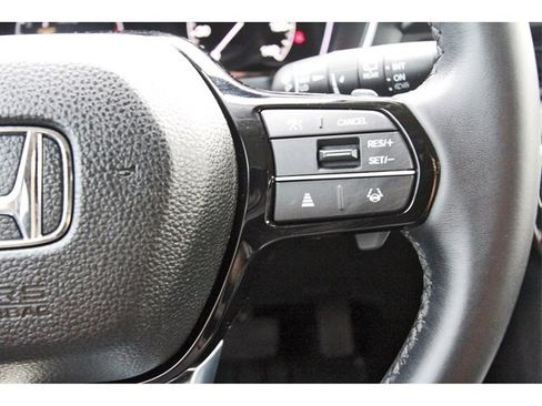 Used 2023 Honda Pilot EX-L image 18