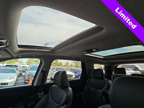 Used 2024 Hyundai Palisade Limited image 29