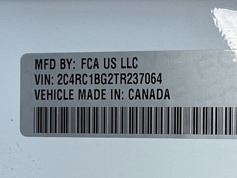 New 2026 Chrysler Pacifica Select FWD image 30