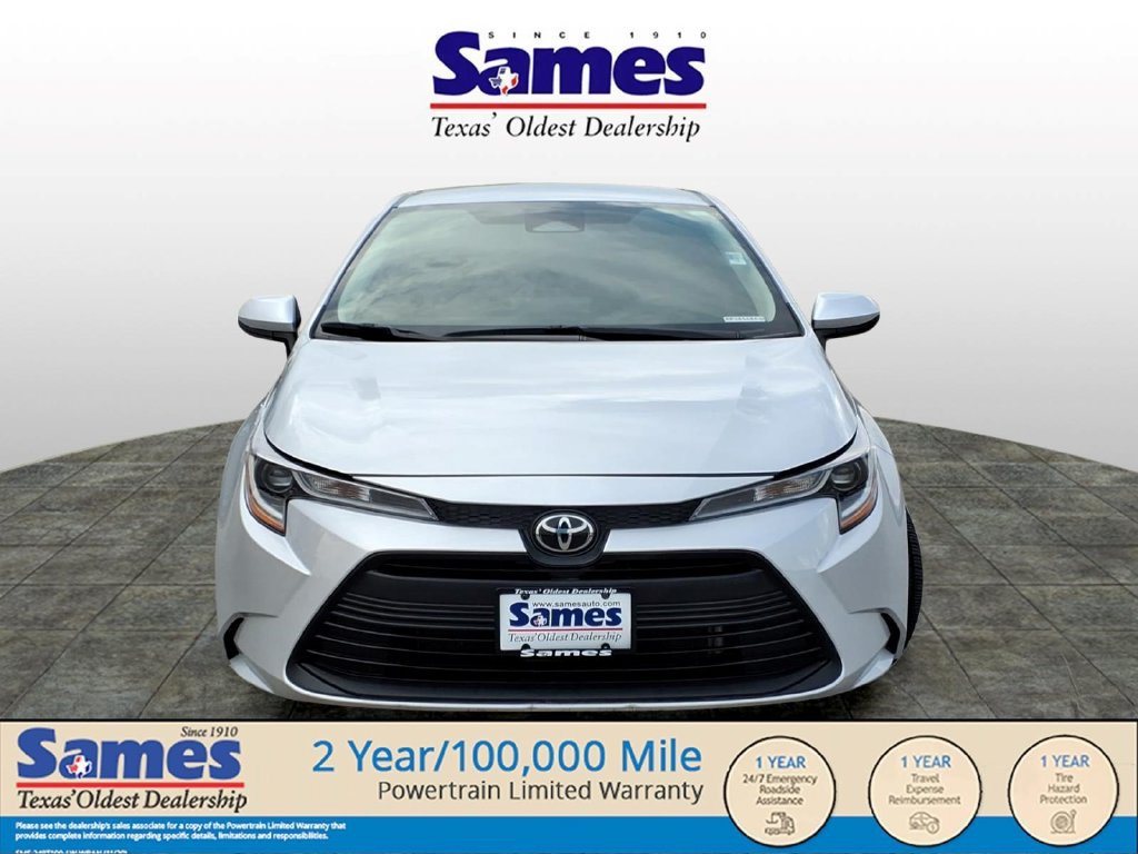 Used 2024 Toyota Corolla LE FWD image 8