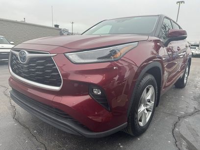 Used 2021 Toyota Highlander LE