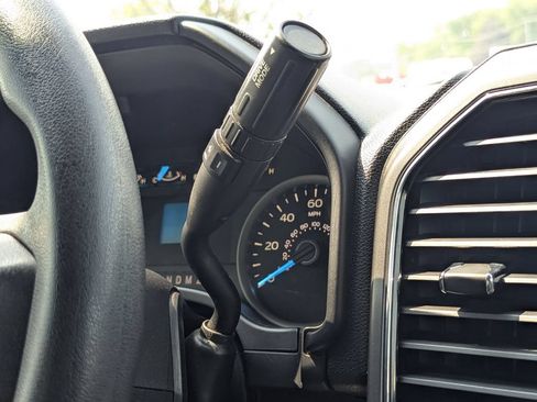 Used 2018 Ford F150 XLT AWD/4WD image 19