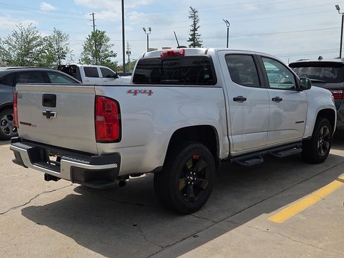 Used 2019 Chevrolet Colorado LT w/ Redline Special Edition image 3
