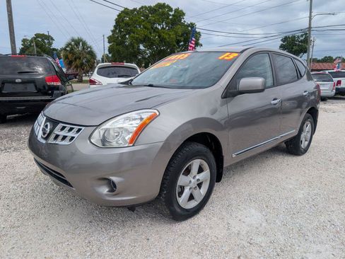 Used 2013 Nissan Rogue S w/ Special Edition Pkg FWD image 3
