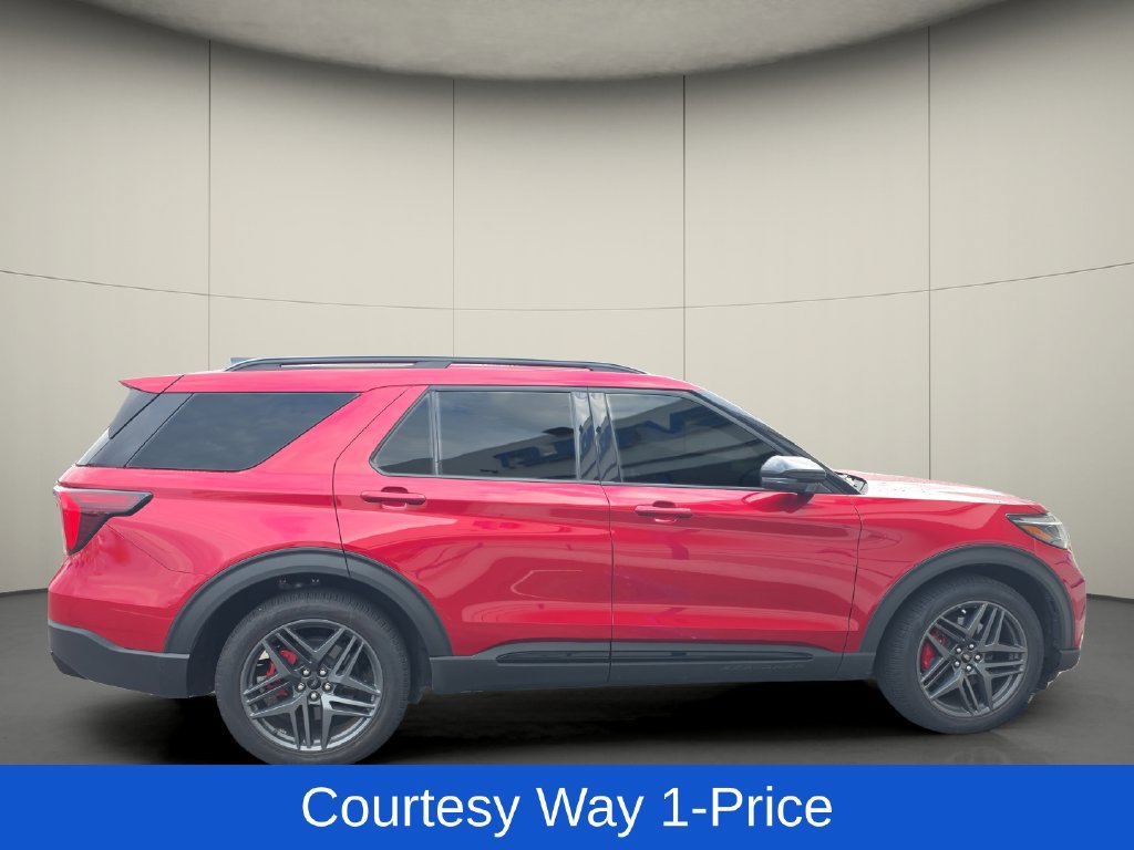 Used 2026 Ford Explorer ST w/ Sun And Sound Package AWD/4WD image 11