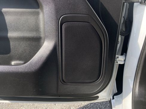 Used 2022 Chevrolet Silverado 1500 LT image 71