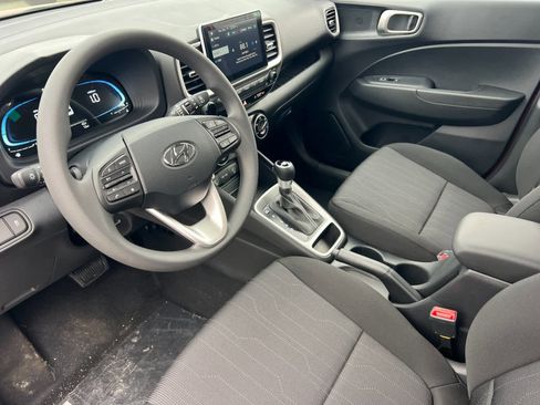 New 2026 Hyundai Venue SE image 11
