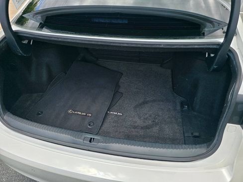 Used 2016 Lexus IS 200t w/ Navigation System Package RWD image 29