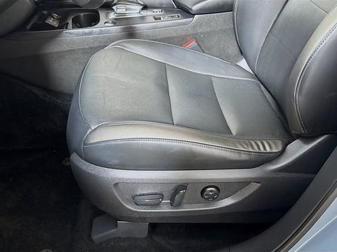 Used 2023 INFINITI QX50 Luxe image 22