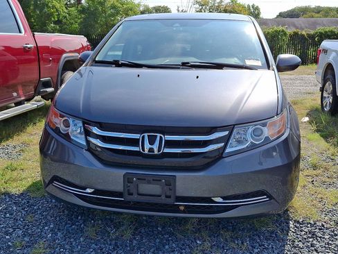 Used 2017 Honda Odyssey EX-L image 3