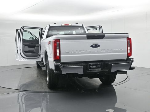 New 2026 Ford F350 XL w/ FX4 Off-Road Package AWD/4WD image 32