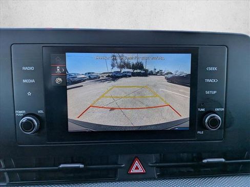 Used 2024 Kia Sportage LX image 13