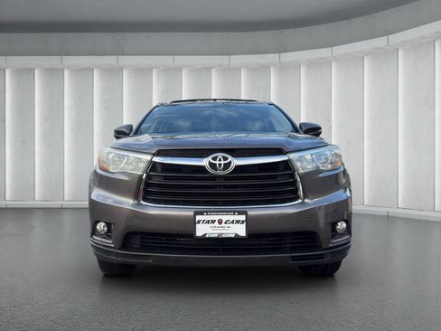 Used 2015 Toyota Highlander Limited image 8